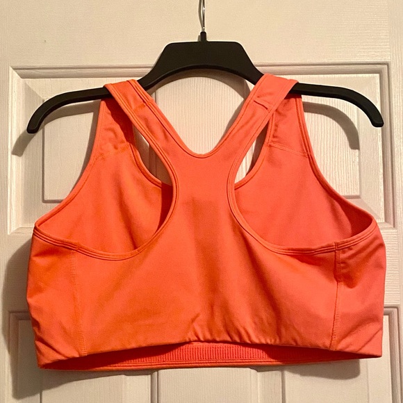 Nike Dri-FIT Swoosh Femme Women’s Plus Size Sports Bra - Picture 3 of 6